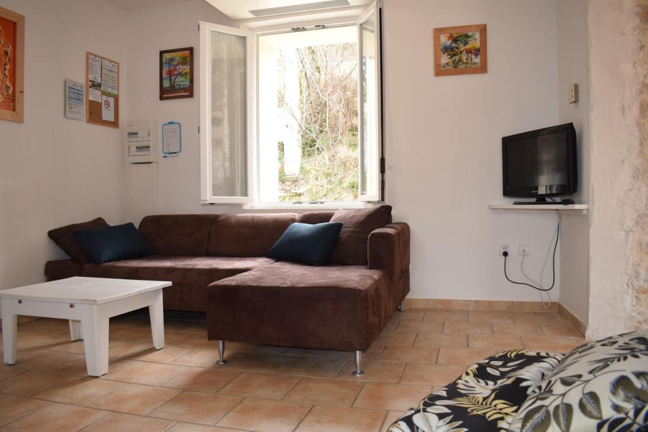 Les De Moussan Appartement