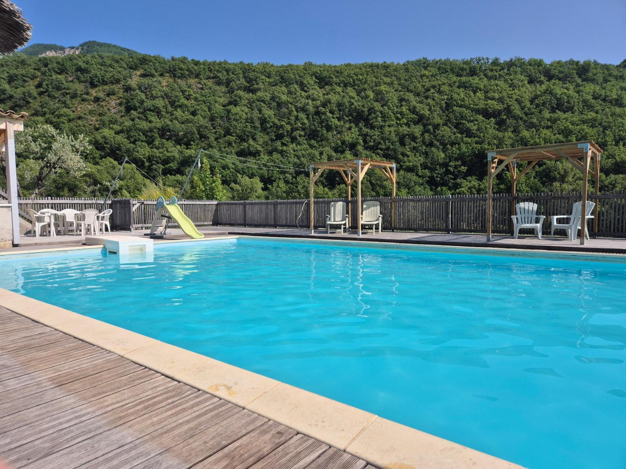 Les De Moussan Montbrun-les-Bains
